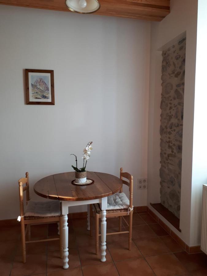 Bel Appartement Renove Dans Maison Bigourdane Pouzac Eksteriør bilde